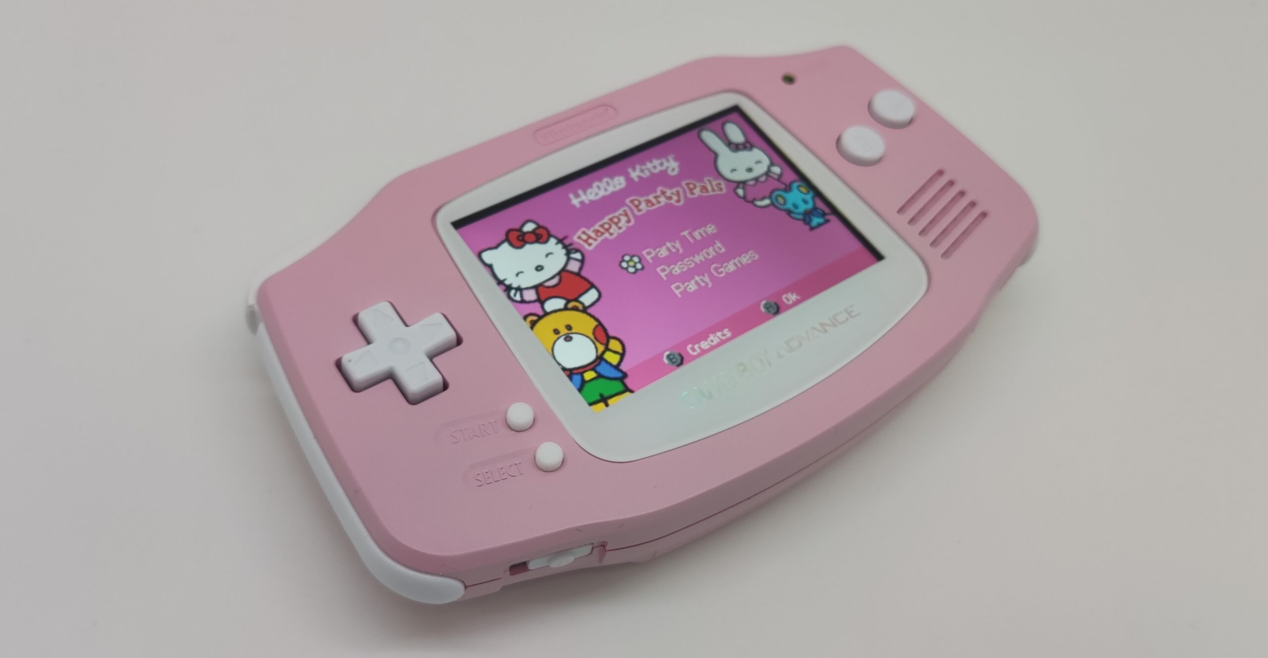 Gameboy Advance Console Pink "Hello Kitty" - Image 2